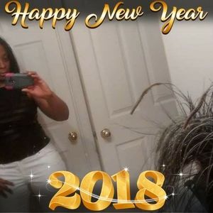 Meet your Posher, Dionne